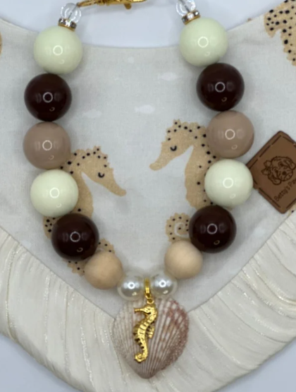 Seashell Shimmer Necklace